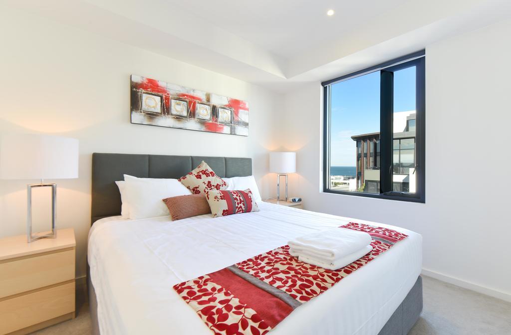 StayCentral - Spacious Seaviews Port Melburne Habitación foto