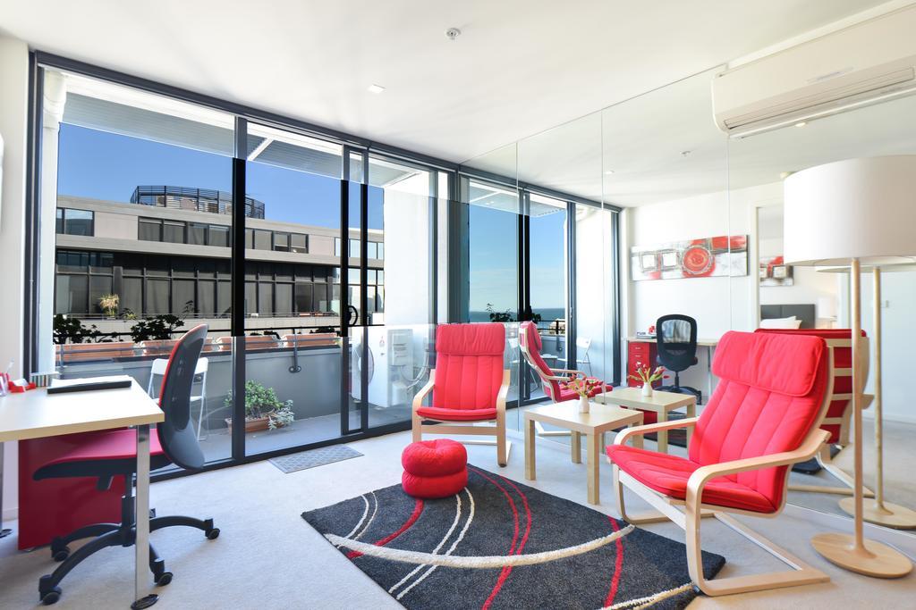 StayCentral - Spacious Seaviews Port Melburne Habitación foto